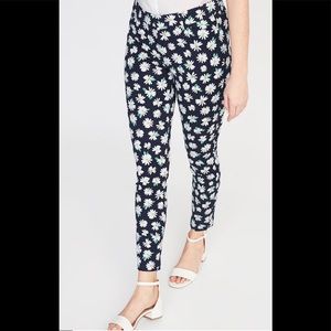 Mid rise Pixie ankle pants